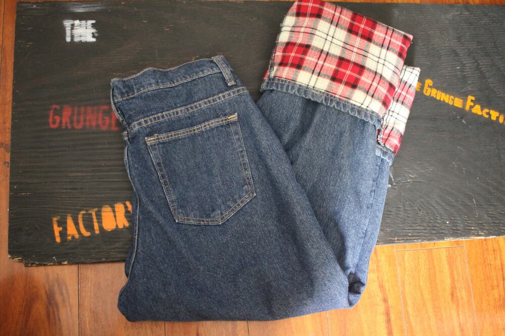 Cabelas Womens 10 Regular Blue Plaid Flannel Lined Straight Leg Denim Jeans